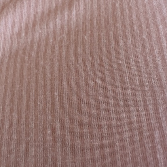 Lucy sleeveless Top - Picture 3 of 3